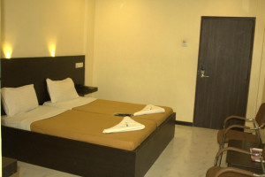 Gallery | Hotel Gowtham 29