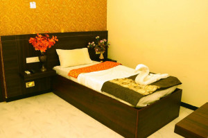 Gallery | Hotel Gowtham 37